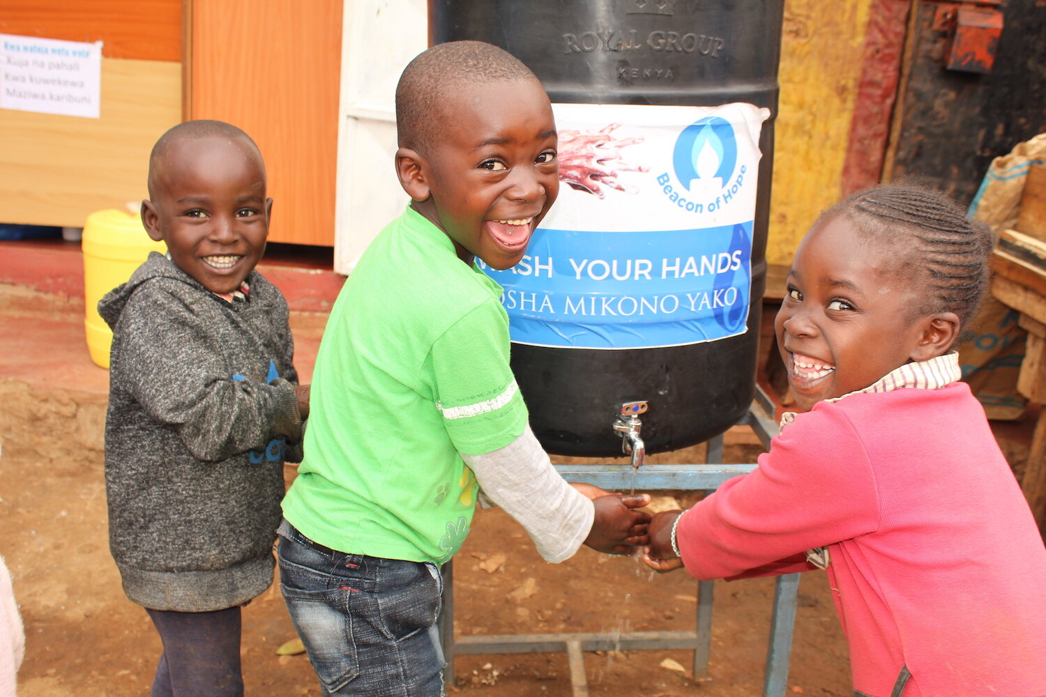 children washing hands